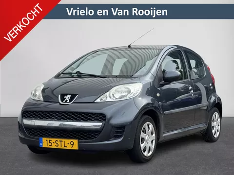 Peugeot 107 1.0-12V XS | Airco | elektrische ramen voor | radio CD speler | ( Vesteging -  Nieuwegein )