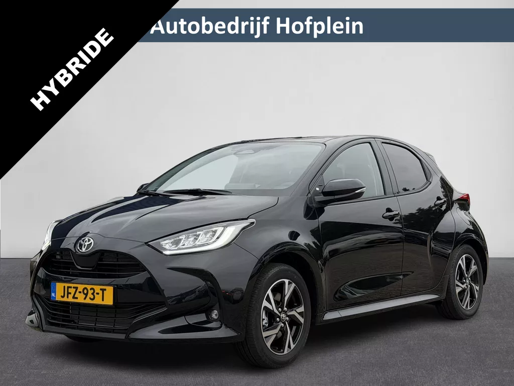Toyota Yaris 1.5 Hybrid 115pk Automaat Dynamic | NIEUW ! | LED Verlichting | Apple Carplay/Android Auto | | Camera | Climate Control | Stoel/Stuurwiel verwarming |  ( Vestiging - Vianen Tel: 0347-371248 )