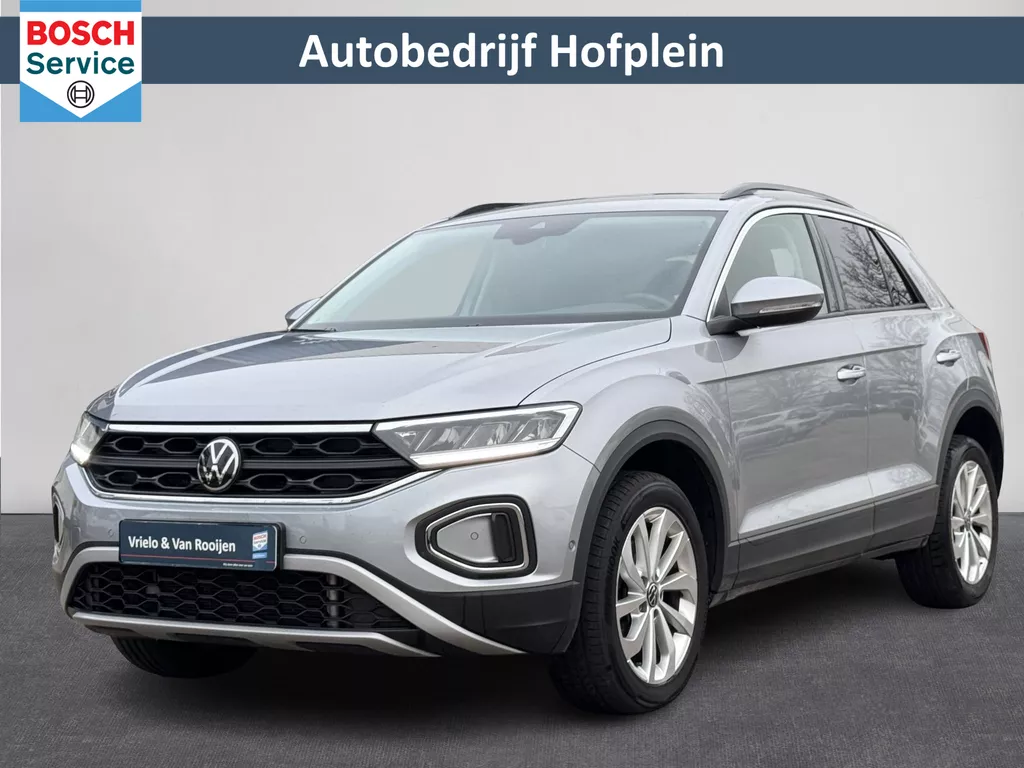 Volkswagen T-Roc 1.5 TSI Life | Automaat | Airco | Carplay | Parkeersensor voor/achter | LM velgen | ( Vestiging - Nieuwegein )