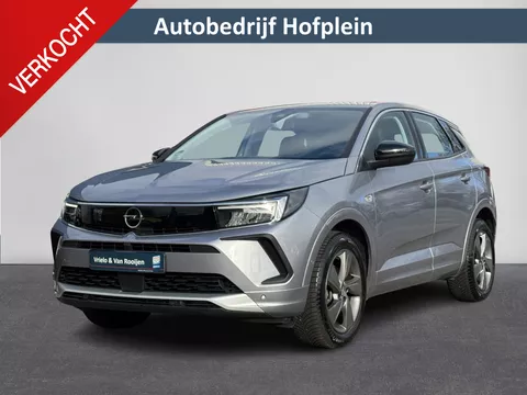 Opel Grandland 1.2 Turbo 130PK Edition | Climate Control | Stoel- en Stuurverwarming | LED Verlichting | 18&quot;Lmv | Apple Carplay/Android Auto | Digitaal Dashboard | Parkeer Sensoren voor en Achter ( Vestiging - Vianen Tel: 0347-371248 )