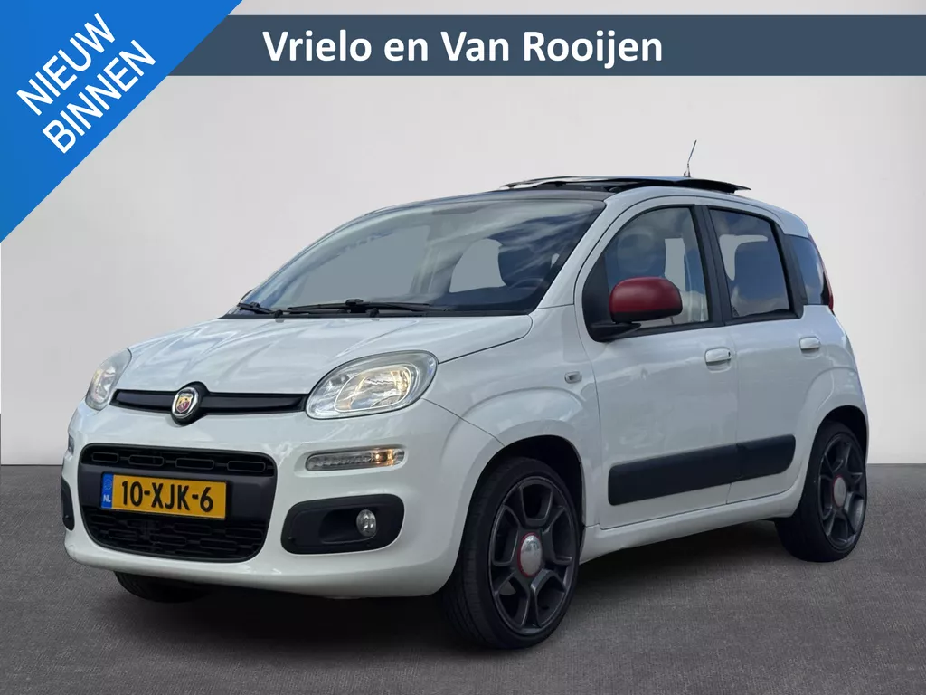 Fiat Panda 0.9 TwinAir Lounge | Pano | Clima | AUX | Elektrische ramen voor | ( Vesteging - Nieuwegein )